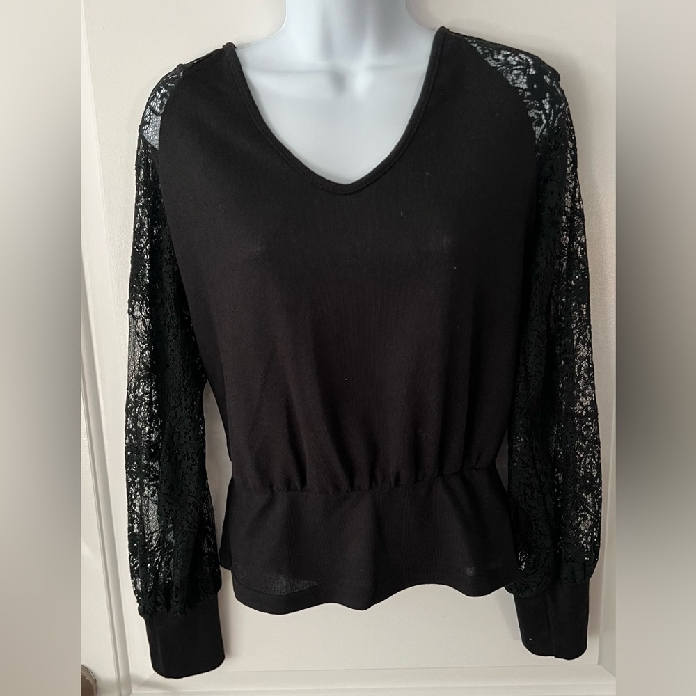 Elegant Black Lace Sleeve Top